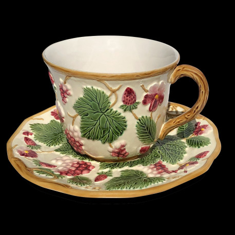 Majolica ivory and red fruits cup and saucer "George Sand"