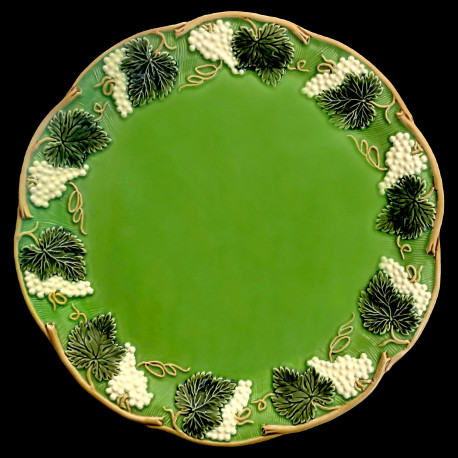 Majolica green table plate "Georges Sand"